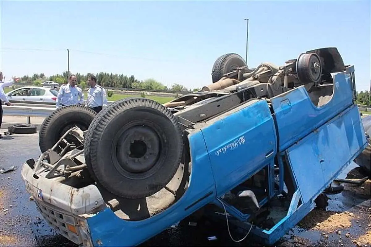 نیسان آبی رکورددار واژگونی در روزهای بارانی