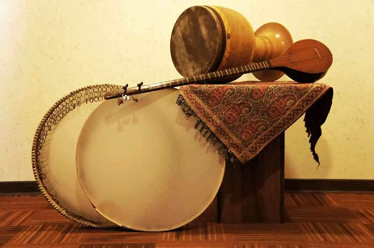 مصایب موسیقی ایران در سالِ سه