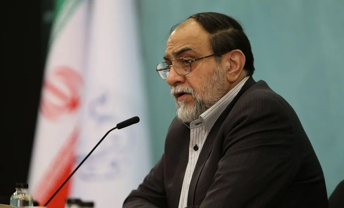 جنجال توئیت رحیم‌پور ازغدی بعد از مذاکرات ایران و آمریکا؛ کاش این حرف زشت را یکی...