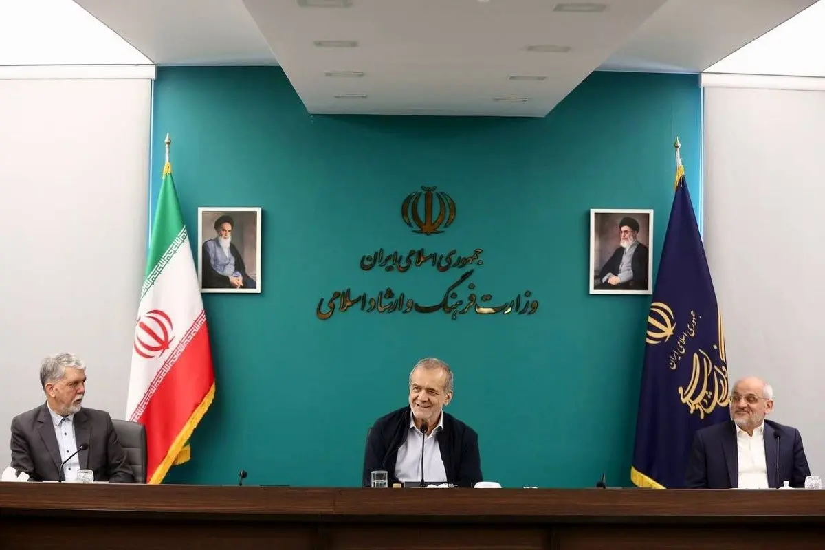 پزشکیان: نباید انسان‌ها را با یک اشتباه برای همیشه از صحنه کنار بگذاریم