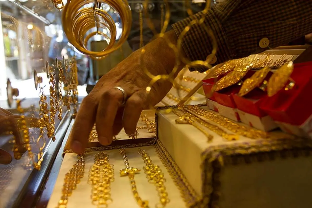سقوط ۷۰۰ هزار تومانی قیمت طلا در بازار