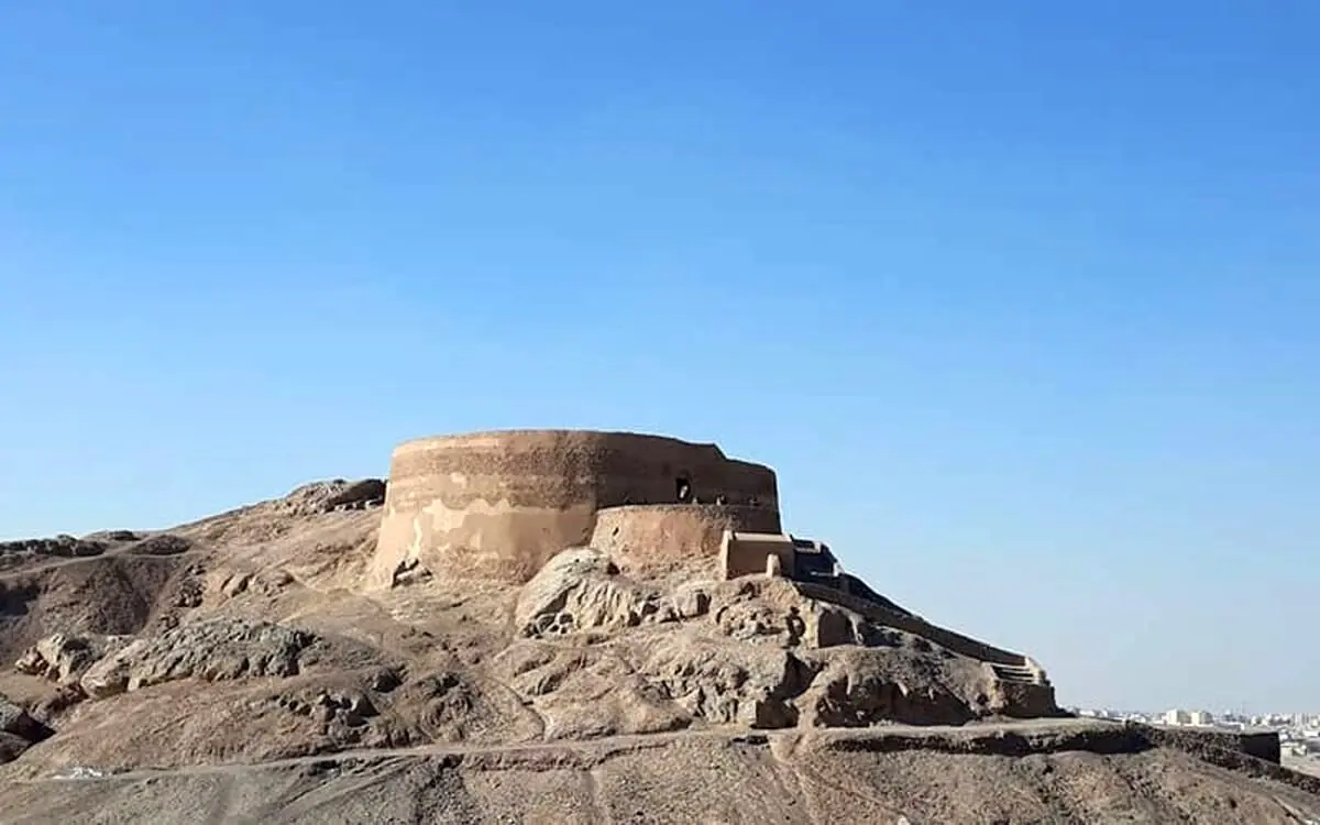 ببینید؛ قدیمی‌ترین تصاویر ثبت شده از دخمه زرتشتیان