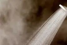 دوش آب گرم یا حمام یخ؛ کدام‌ به بازیابی عضلات کمک می‌کند؟!