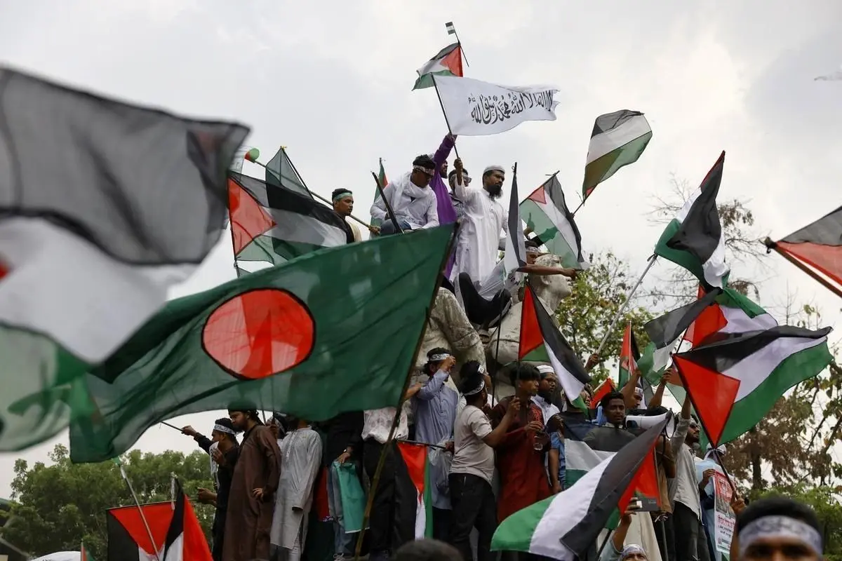 ببینید؛ تظاهرات عجیب و غریب قطاری در حمایت از فلسطین
