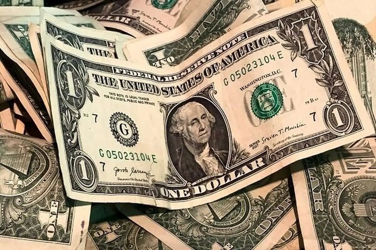 دلار جهانی در سراشیبی سقوط