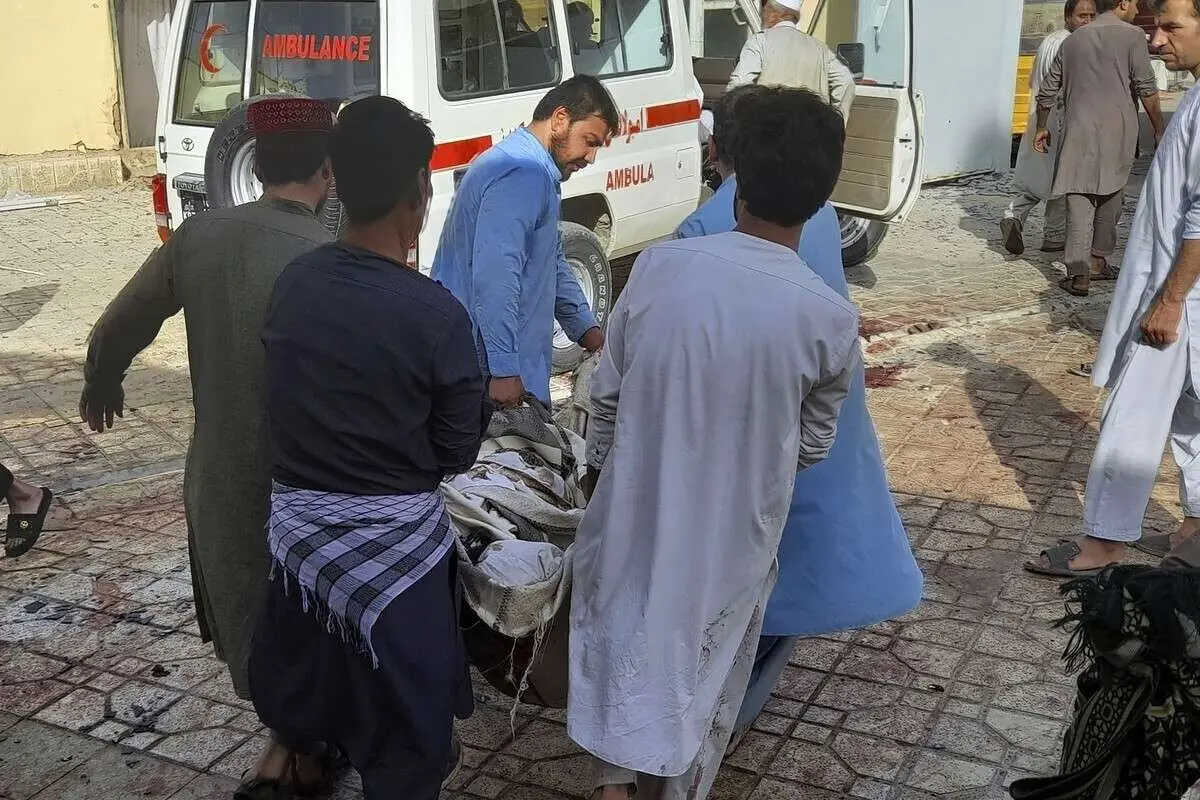 انفجار نزدیک مسجد شیعیان در مزار شریف