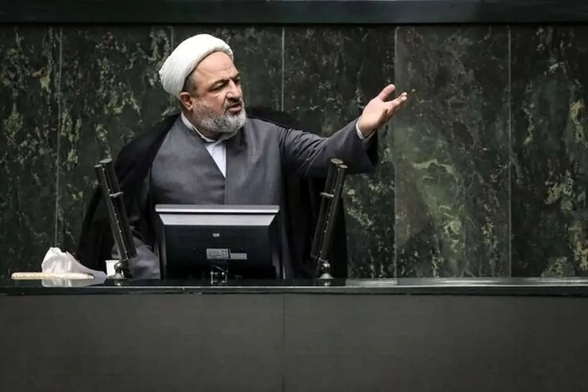 انتقاد تند روزنامه فرهیختگان به رسایی و کوچک‌زاده