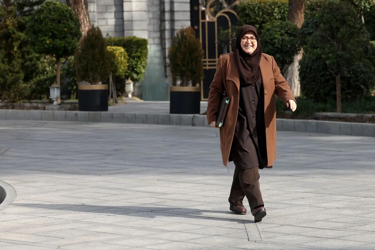 دیدار سخنگوی دولت با شفیعی کدکنی