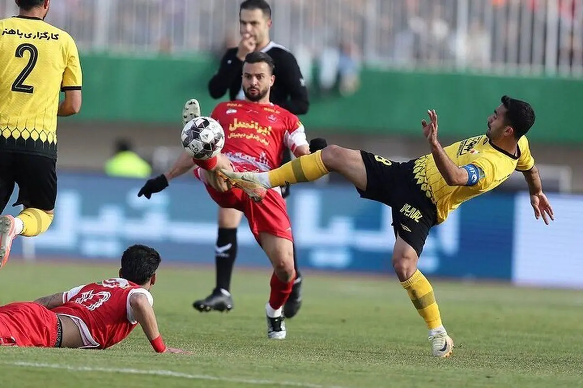 ۳ بازیکن سپاهان بازی با پرسپولیس را از دست دادند
