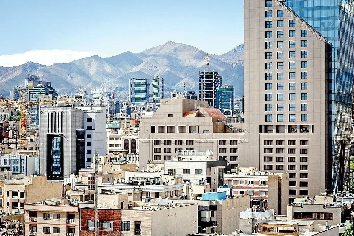 تاثیر اخبار مذاکره بر در بازار مسکن؛ دیگر کسی برای خانه پول نمی‌دهد