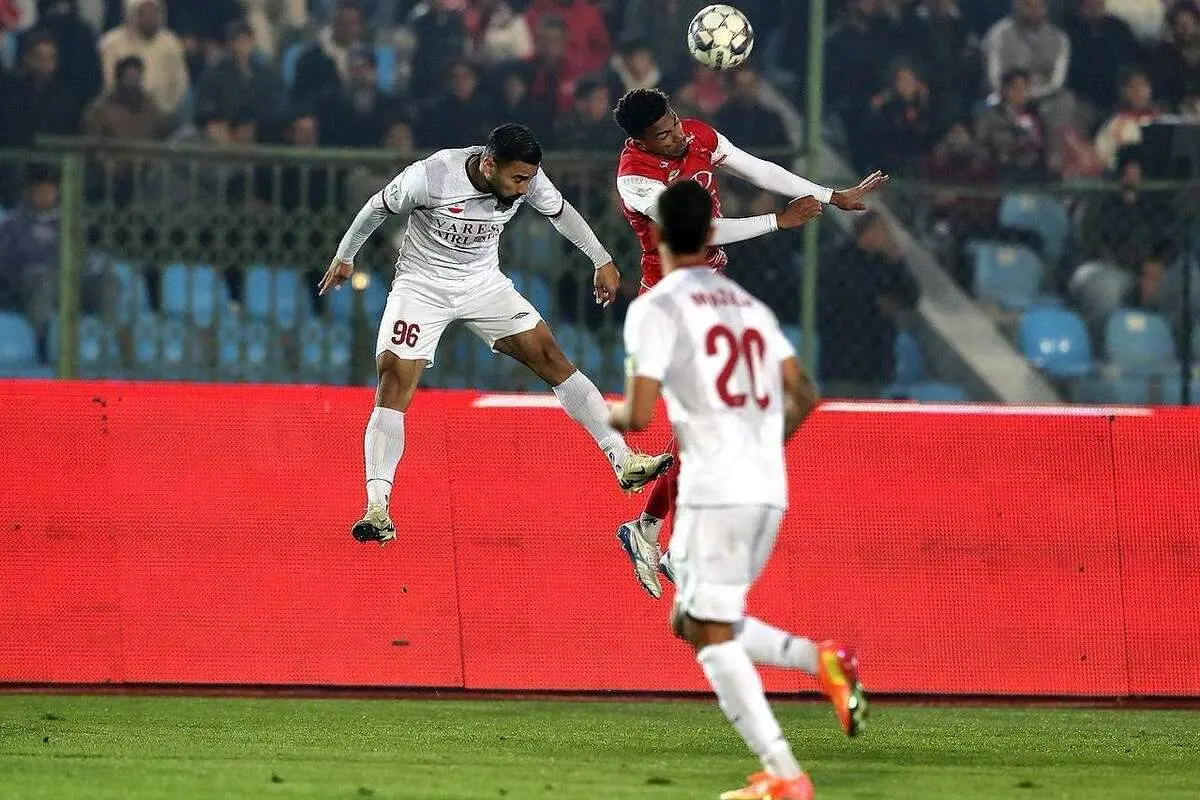 روز و ساعت دیدار پرسپولیس و نساجی در لیگ