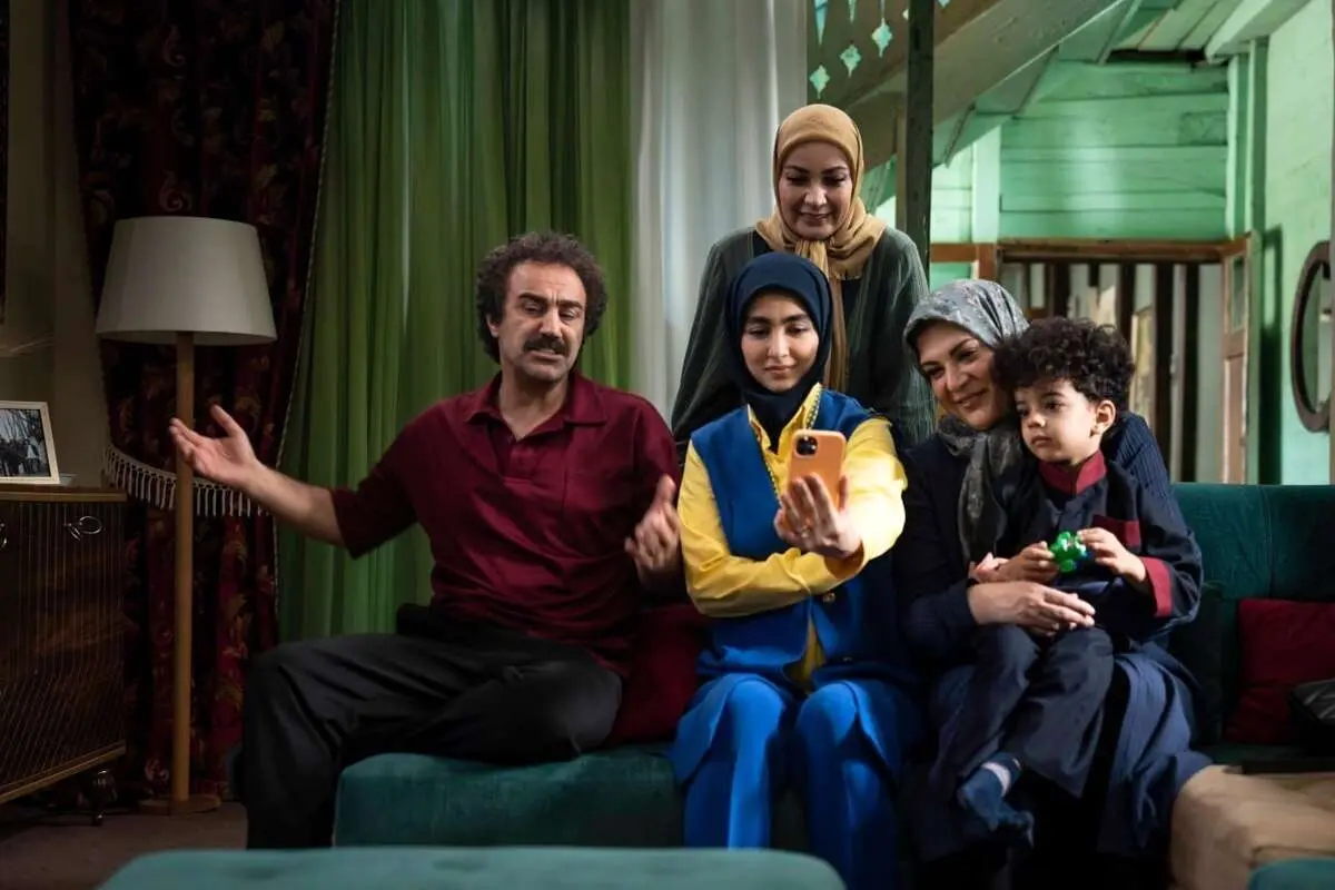 تصاویر؛ چهره نقی، ارسطو، هما و ...از ۱۶ سال پیش تا امروز