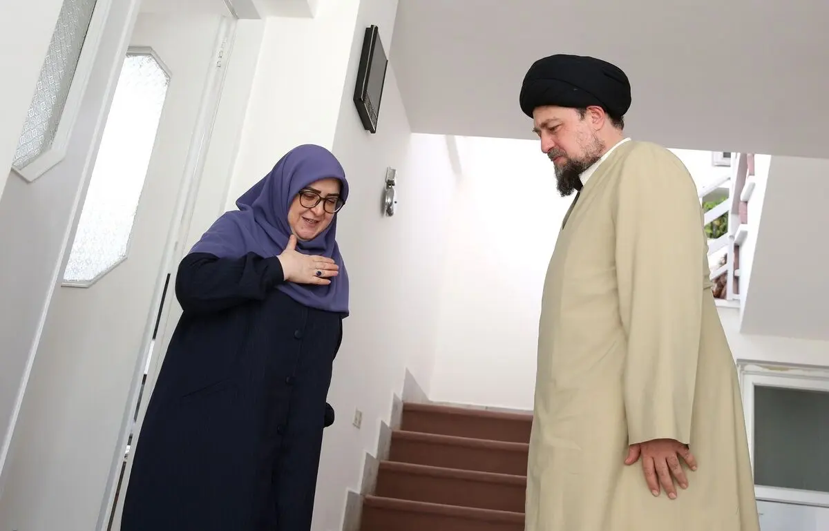 تصاویر؛ فاطمه مهاجرانی به دیدار سید حسن خمینی رفت