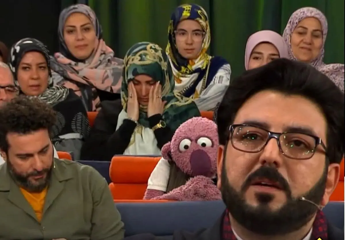ببینید؛ شعر تلخ و احساسی حامد عسکری اشک حضار را درآورد