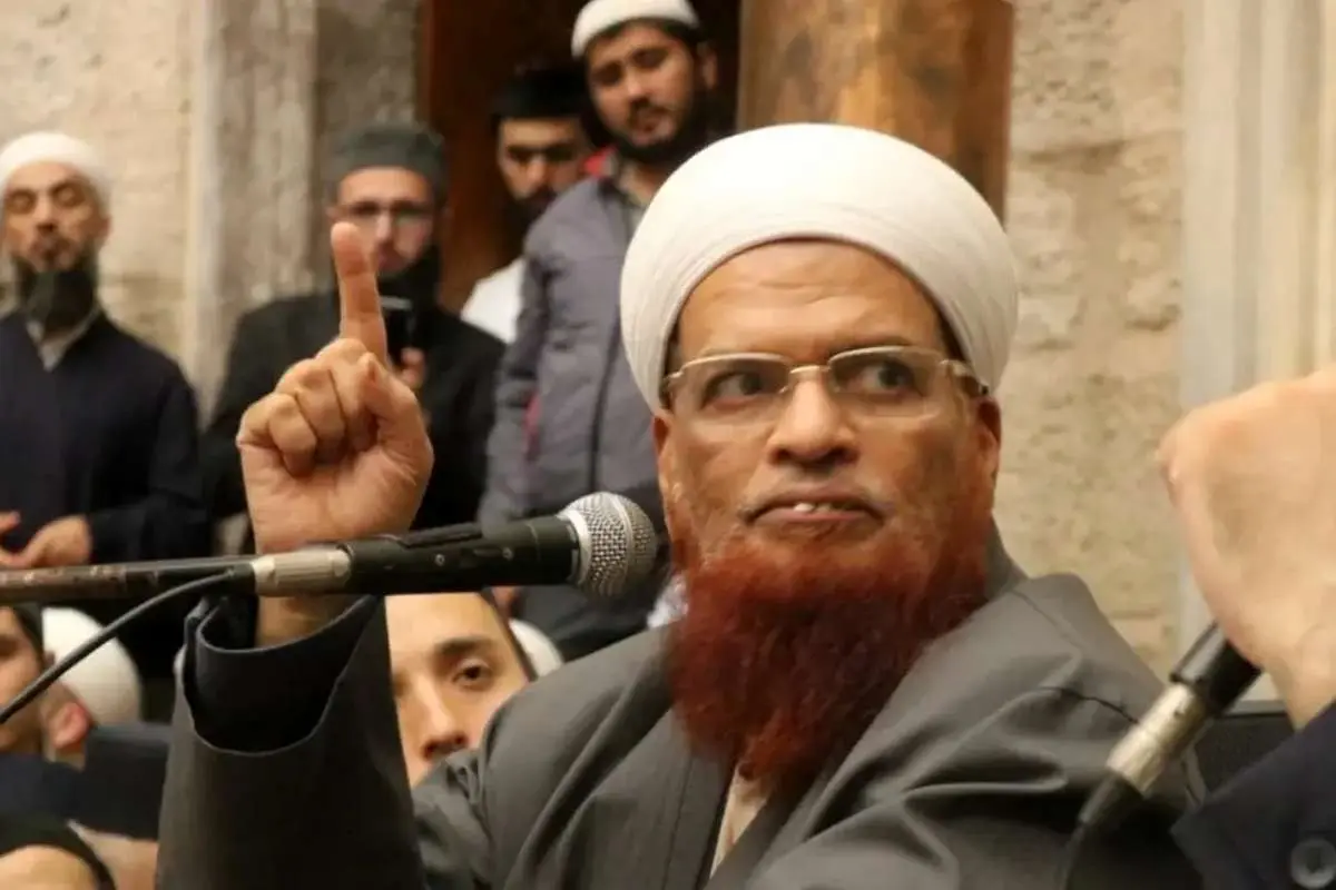 جنگ با اسرائیل واجب است/ پول عمره را صرف مقاومت فلسطین کنید