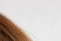 چه چیزی باعث خشکی مو می‌شود؟