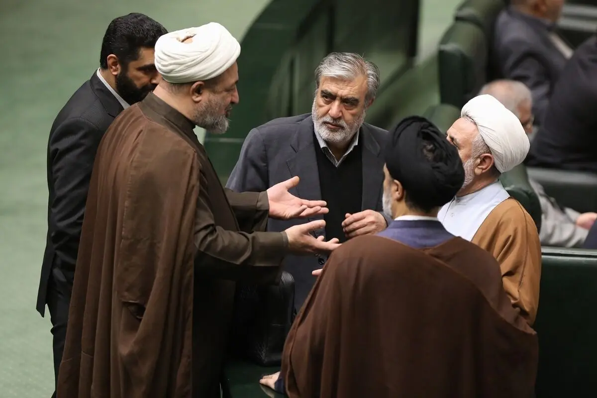 جبهه پایداری در دو راهی جلیلی و قالیباف؛ نبویان مسیر خود را انتخاب کرد