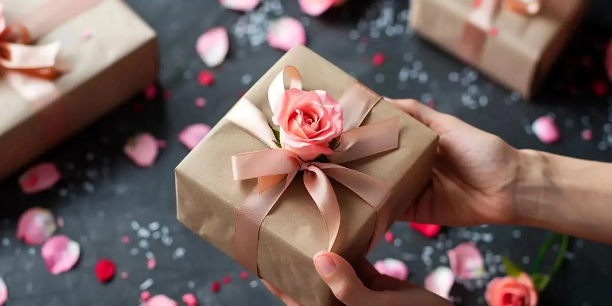 بهترین هدیه‌ها برای روز دختر