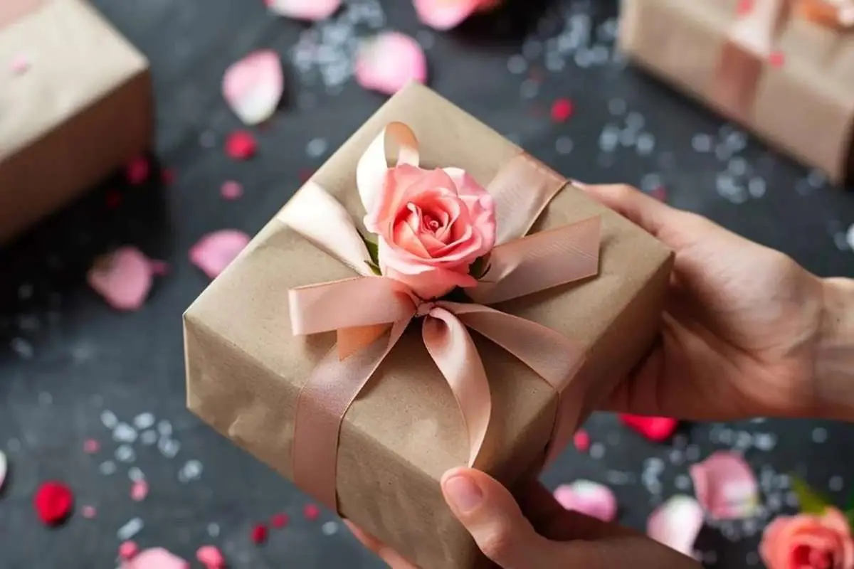 بهترین هدیه‌ها برای روز دختر