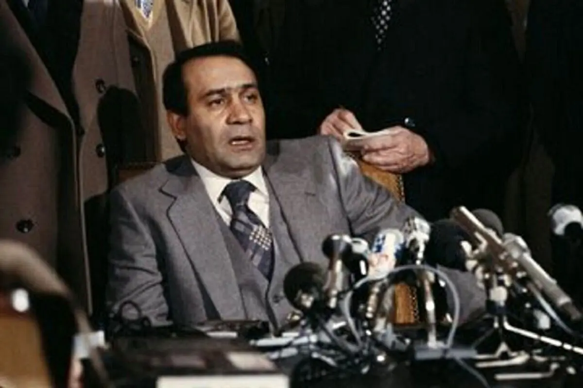 شکایت صادق قطب‌زاده از صدام پیش از آغاز جنگ