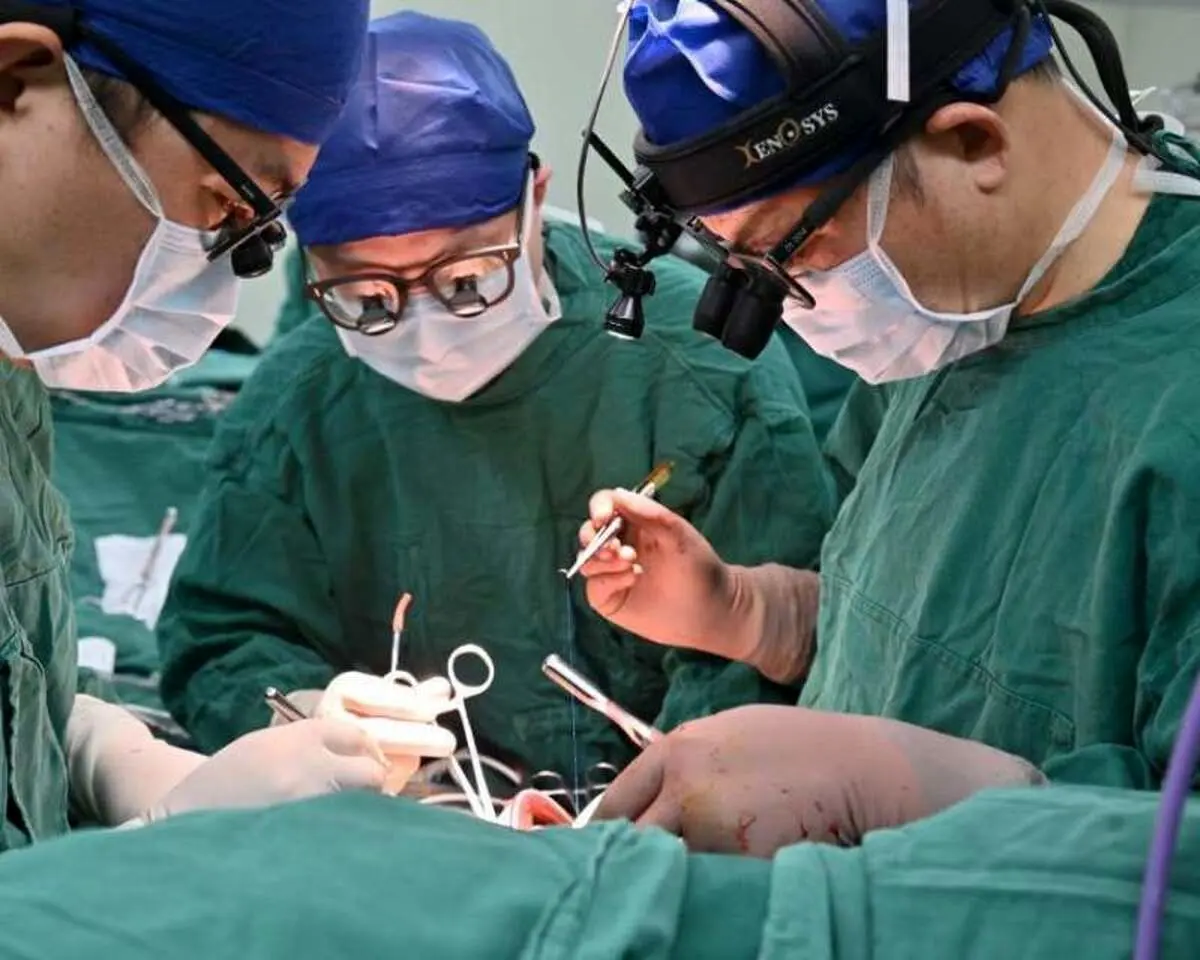 کاشت کوچکترین قلب مصنوعی جهان در بدن پسری ۷ ساله