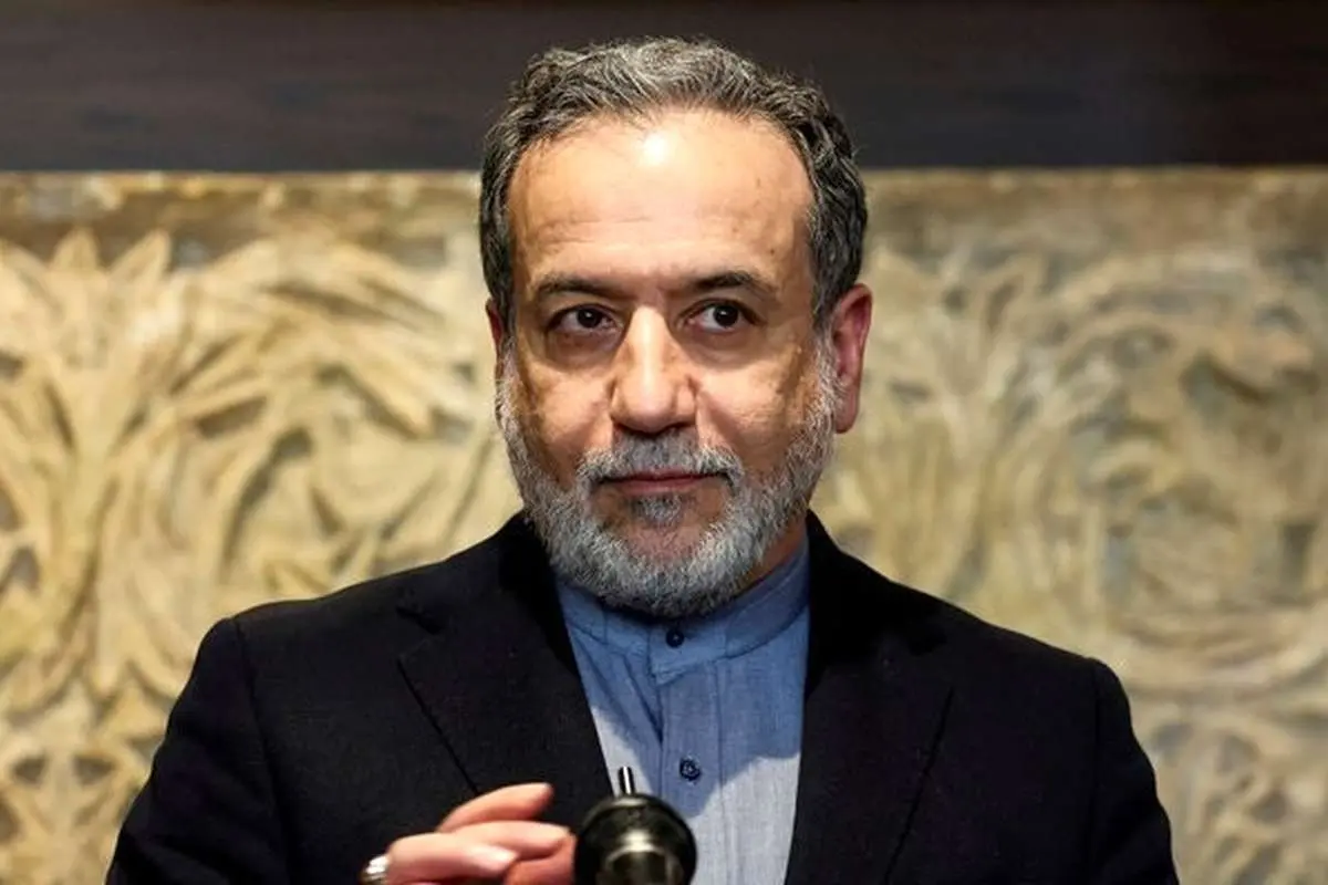 عراقچی: عمان محل مذاکرات را تعیین میکند