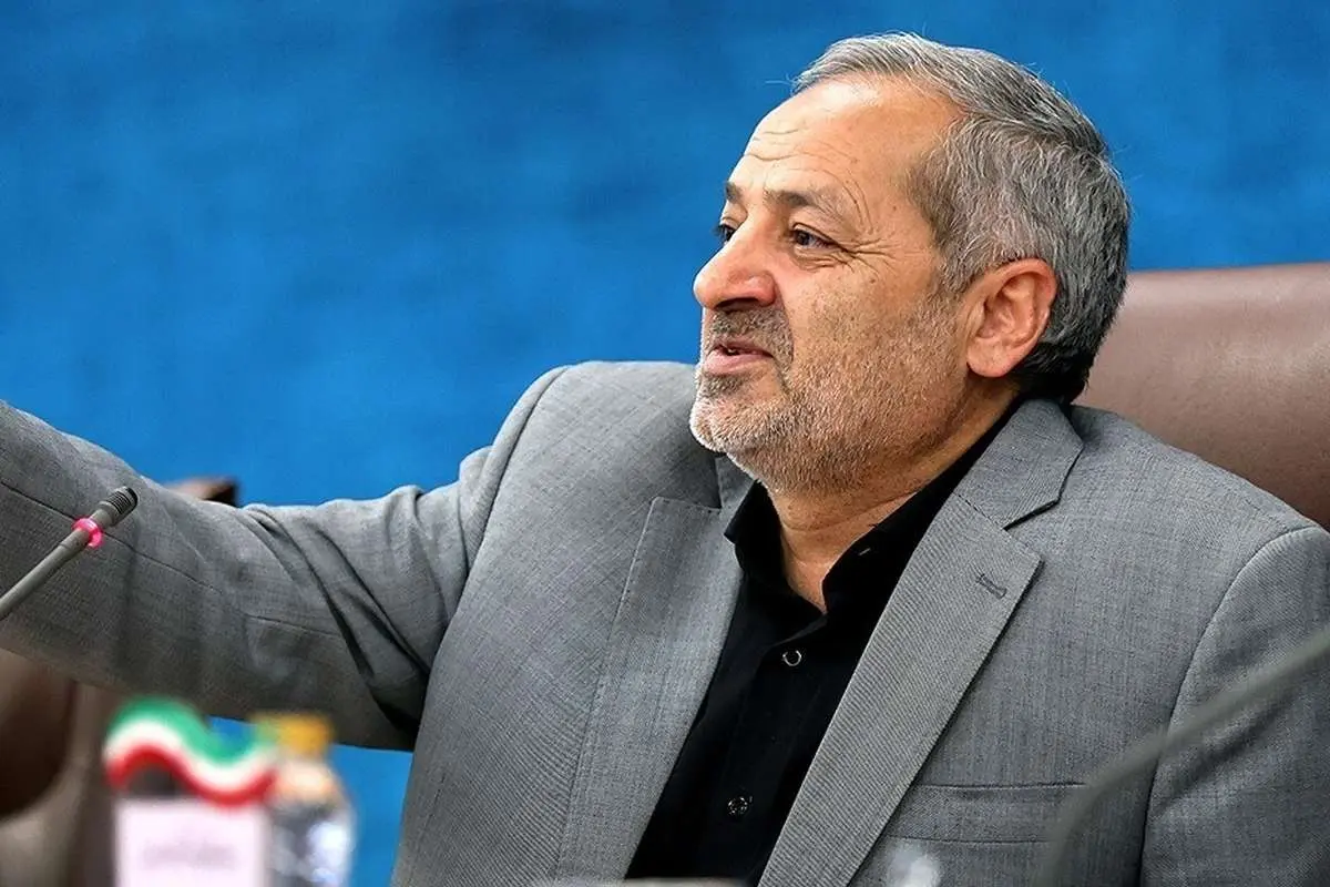 صندوق ذخیره فرهنگیان باید از بنگاهداری خارج شود