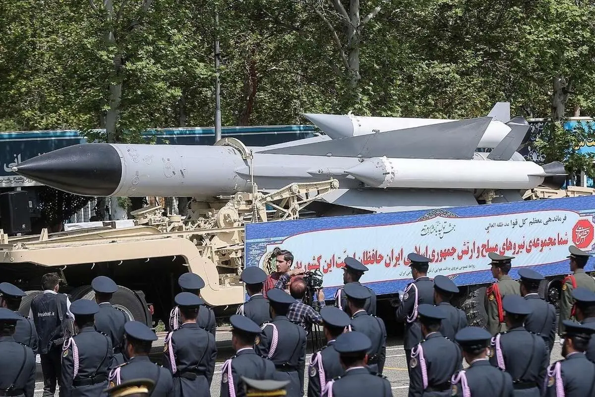 ببینید؛ نمایش پهپادهای ارتش؛ از «کیان جت» تا «مهاجر» و «آرش»