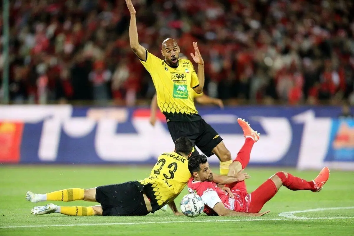 پرسپولیس در استقلال‌ترین حالت ممکن!