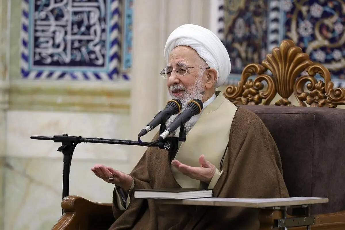 توصیه‌های آیت‌الله جوادی آملی درباره گفت‌وگو با بیگانگان؛ هیچ فشاری را نمی‌پذیریم