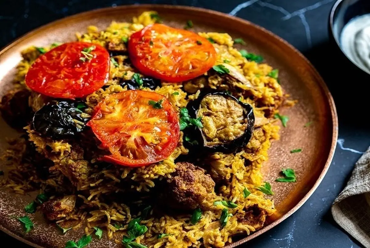 بادمجان پلو قزوینی؛ پلو مخلوط خوشمزه و مقوی 