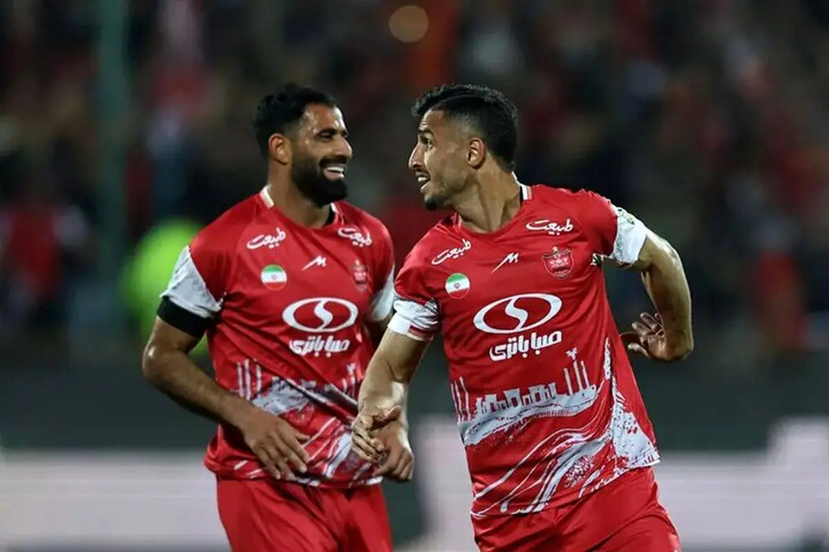 جنگ داخلی در پرسپولیس؟