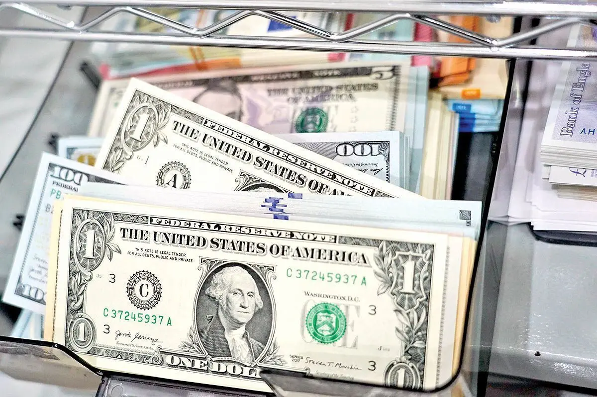 جدیدترین قیمت دلار امروز ۲ اردیبهشت ۱۴۰۴؛ دلار ارزان شد