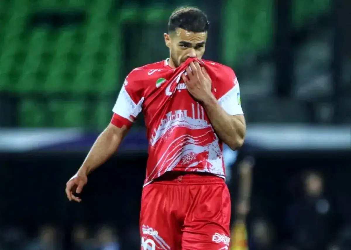 تکلیف اورونوف در پرسپولیس مشخص شد