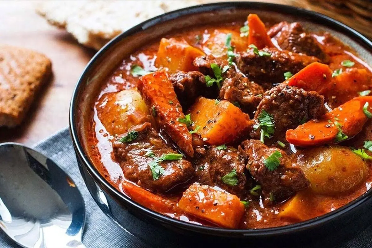 خوراک گوشت ترکی؛ خوراک خوشمزه و مقوی