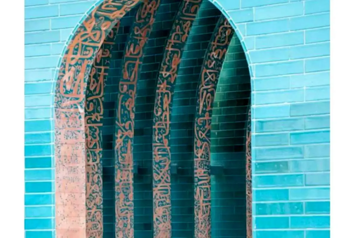 تصاویر؛ برگزیده از دل کویر یزد؛ وقتی یک آرامگاه با معماری خود جوایز جهانی می گیرد
