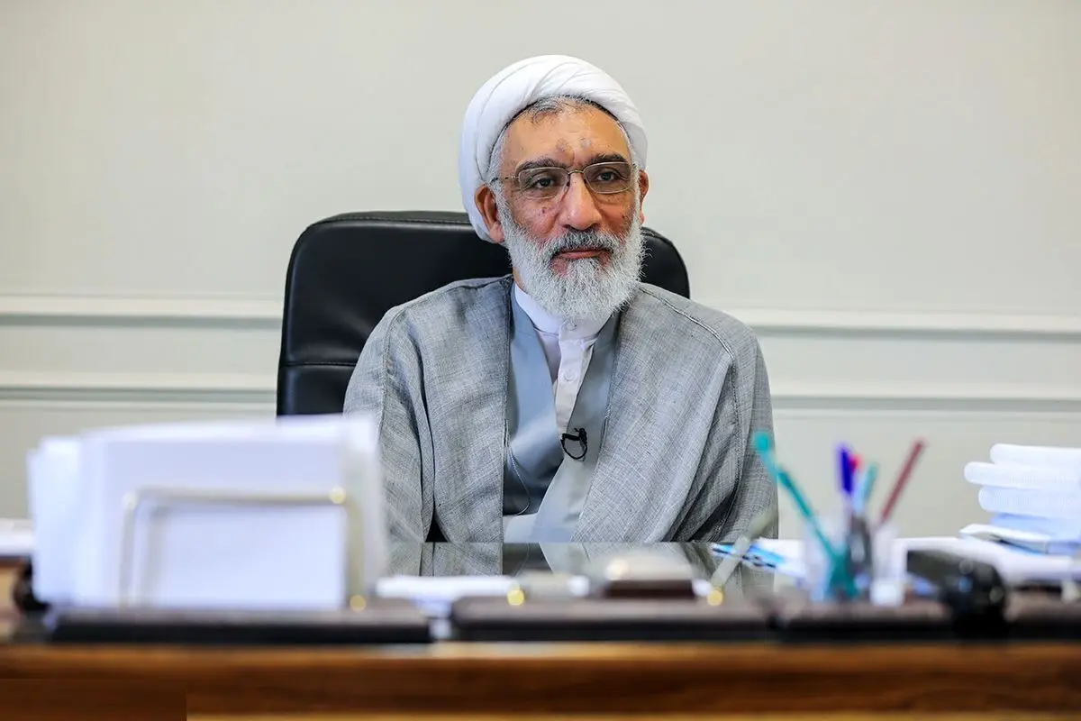 مصطفی پورمحمدی: باید در FATF فعال باشیم و محروم شدن از مجامع بین‌المللی اشتباه است