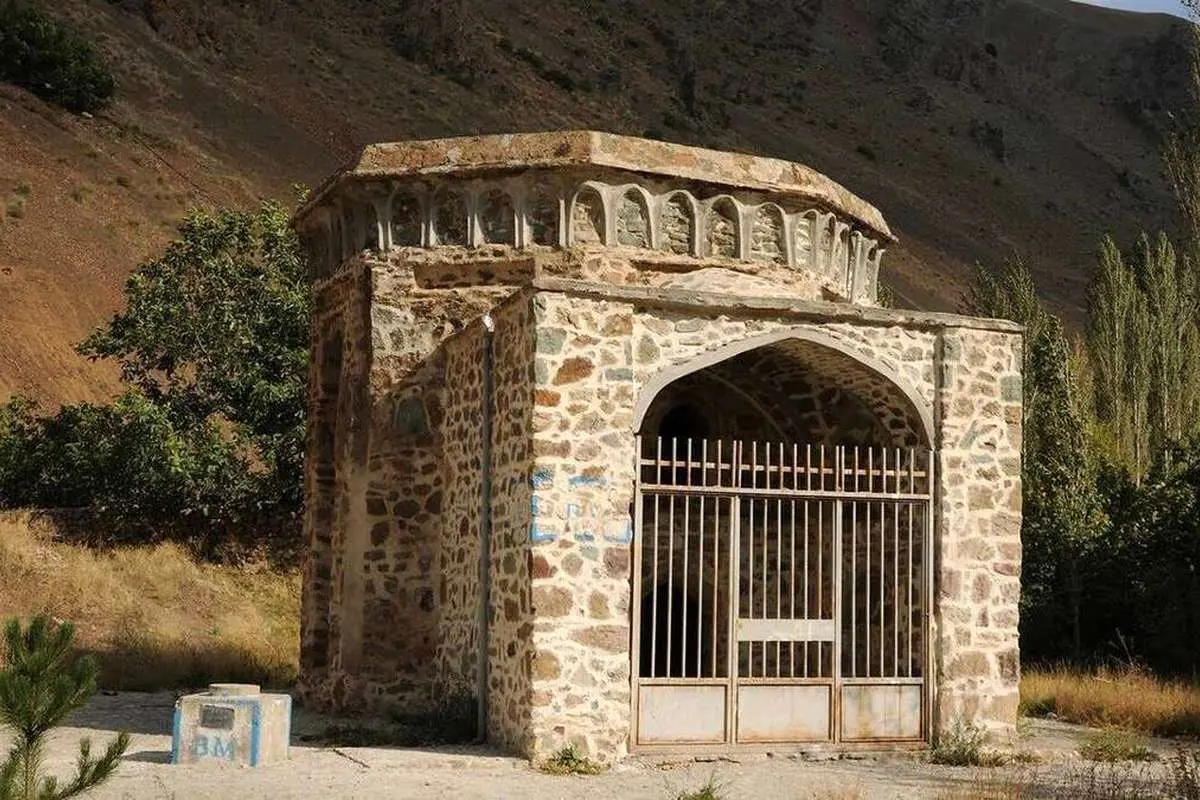 تصویر؛ برج تهمینه؛ آرامگاهی از دوره تیموریان