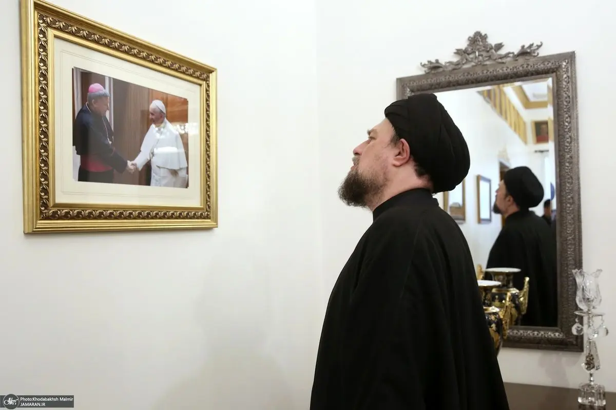 تصاویر؛ حضور سید حسن خمینی در سفارت واتیکان