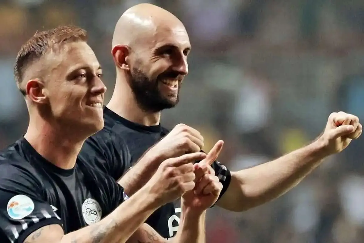 ضربه نهایی اسکوچیچ بر پیکر پرسپولیس؛ خداحافظ قهرمانی