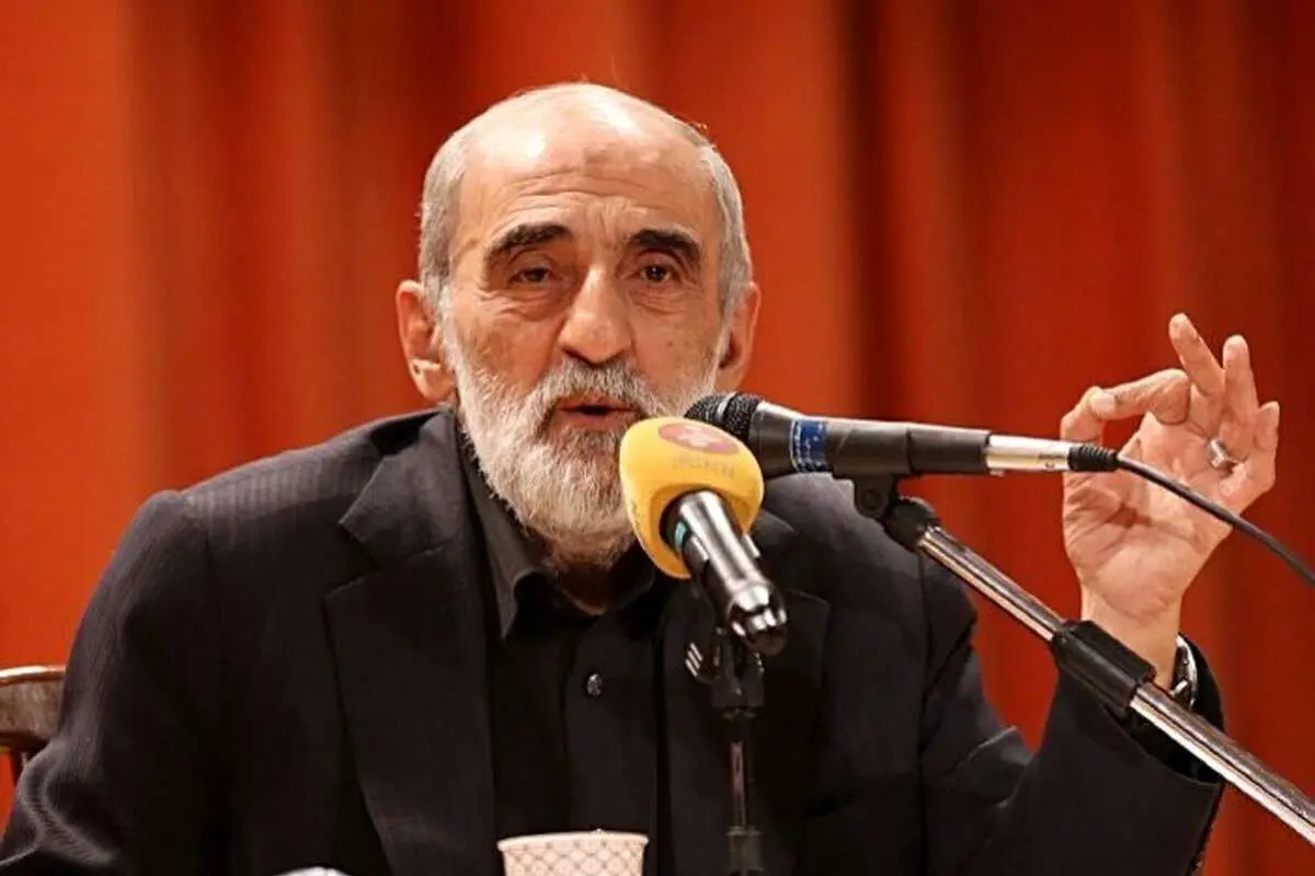 حسین شریعتمداری: آمریکا اگر می توانست با موفقیت به ایران حمله کند، لحظه ای درنگ نمی...