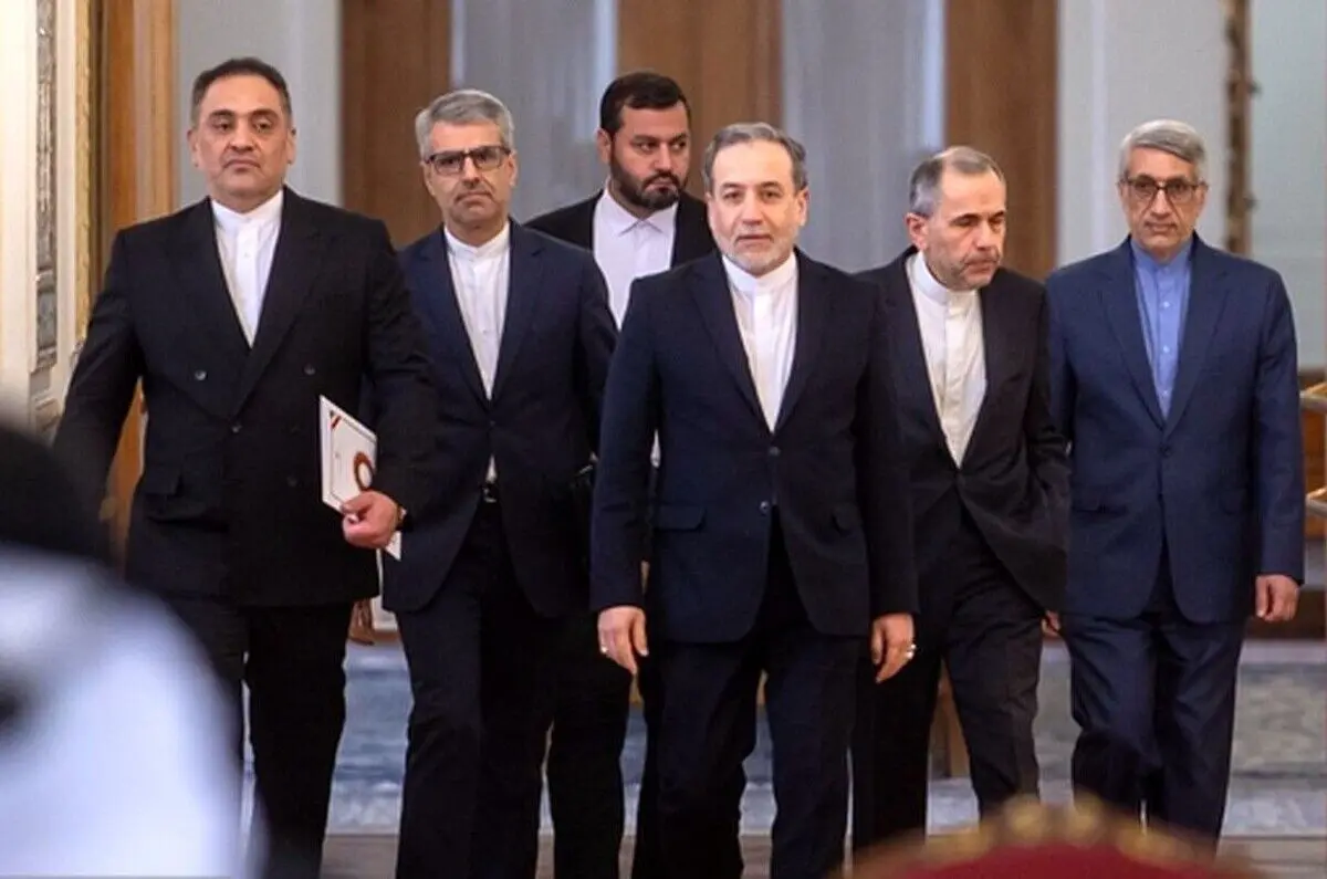 ببینید؛ گفتگوی هیئت دیپلماتیک و کارشناسی ایران در مسقط پیش از آغاز گفتگوها