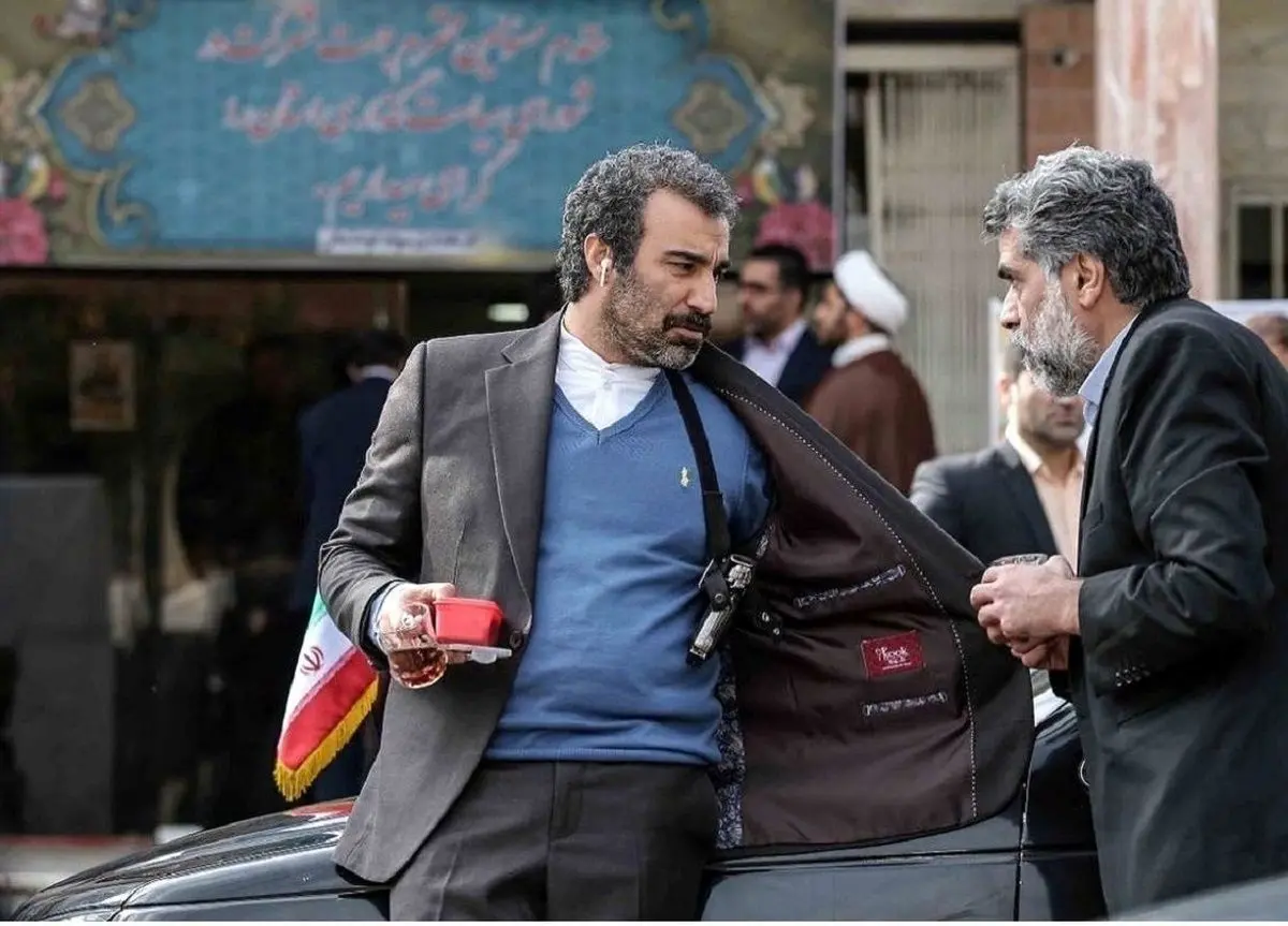 ستون طنز «عینک دودی»؛ بَه! دوبله عالی شد!