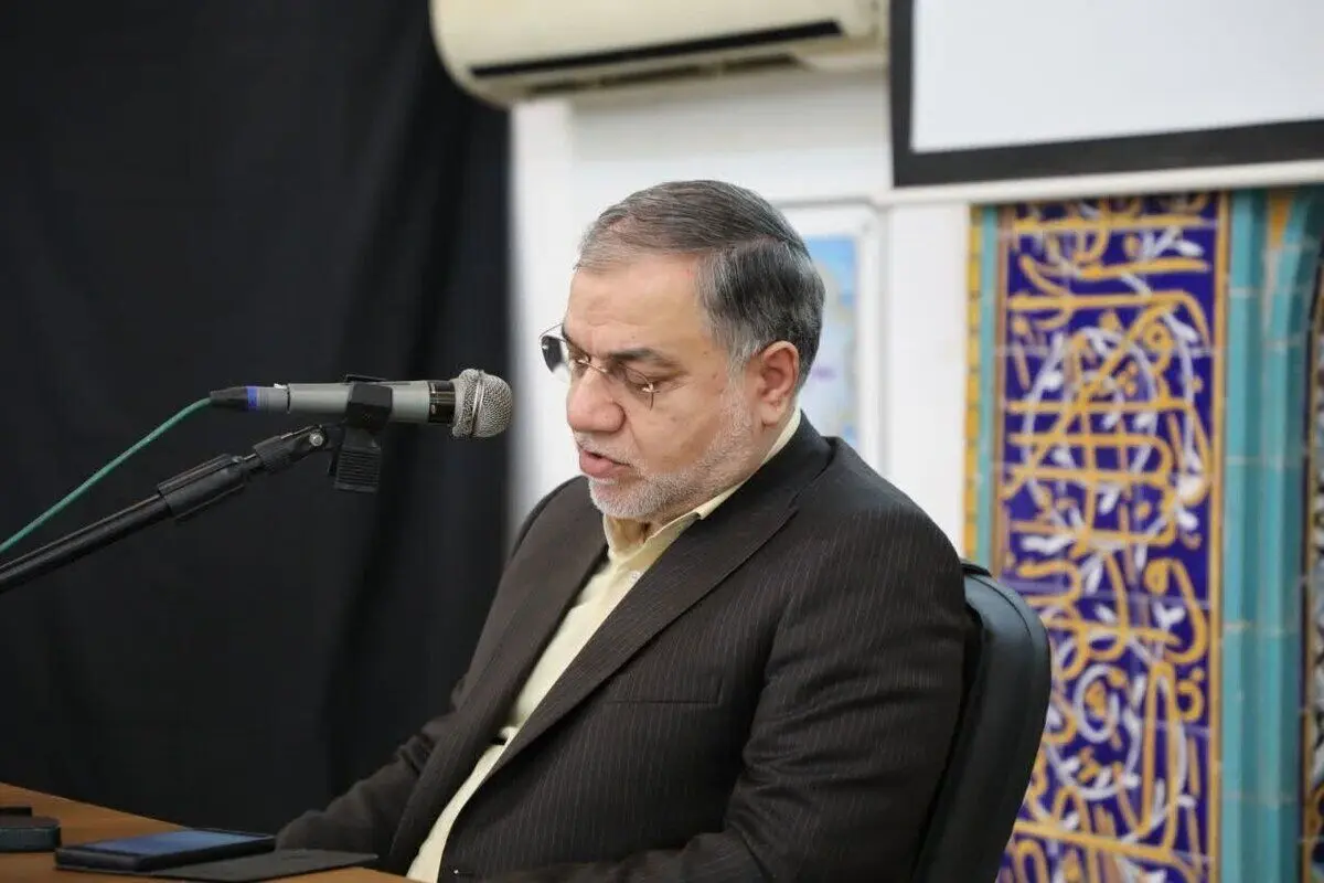 واکنش فضائلی به اینفوگرافی منتشرشده سایت رهبری در دستان نتانیاهو