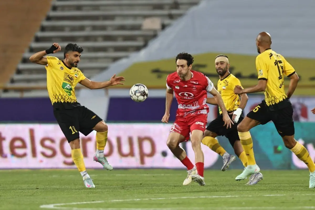 از عرش به فرش با گل به خودی ستاره پرسپولیس