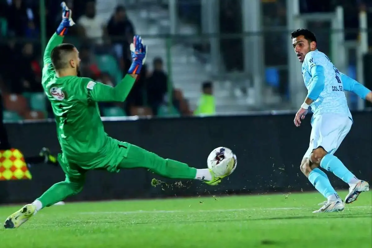 تکلیف دروازهبان فصل بعد پرسپولیس مشخص شد!