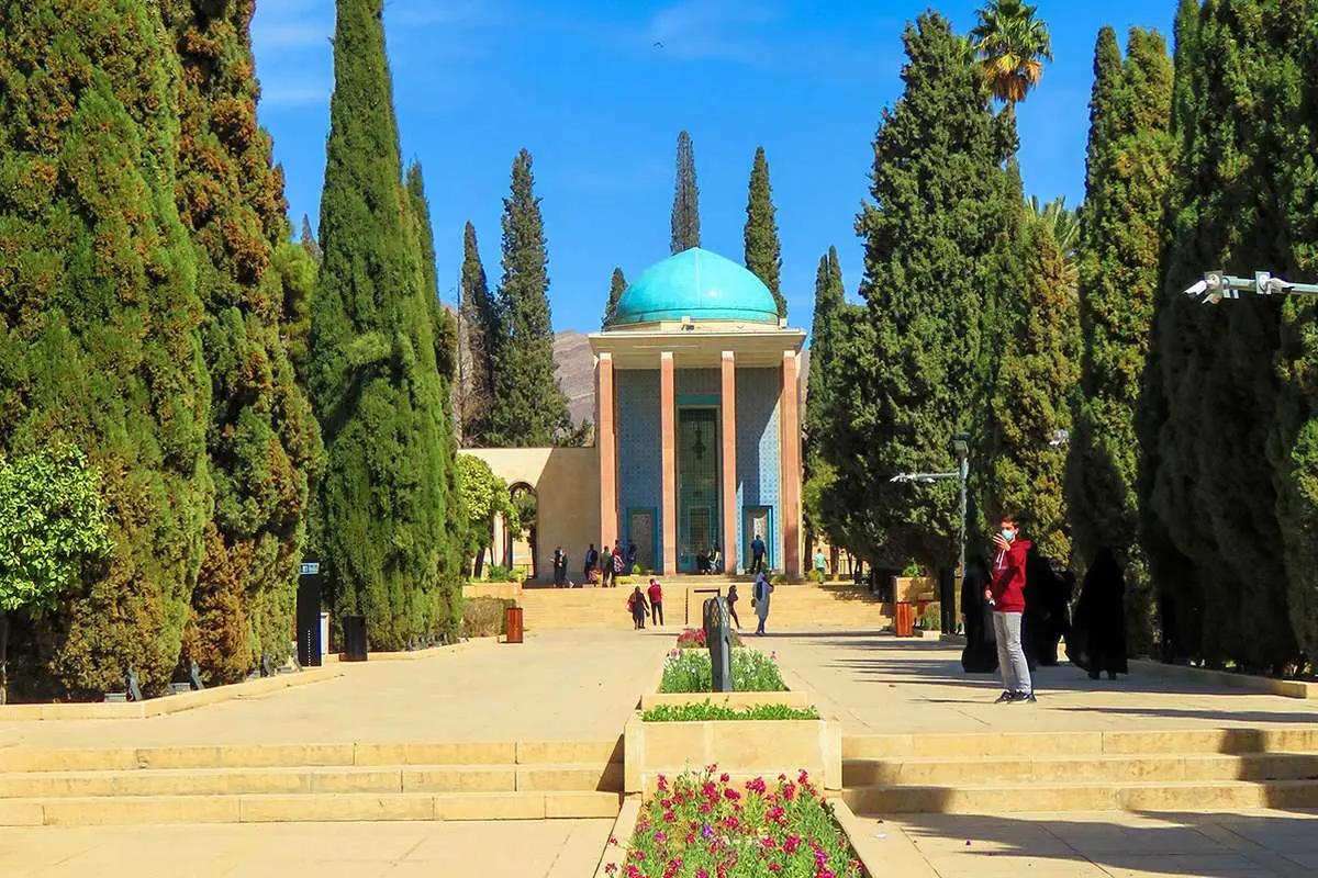 سعدی حکمت ایرانی را بهروز کرد