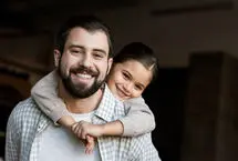 بهترین پیام‌ها برای تبریک روز دختر ۱۴۰۴