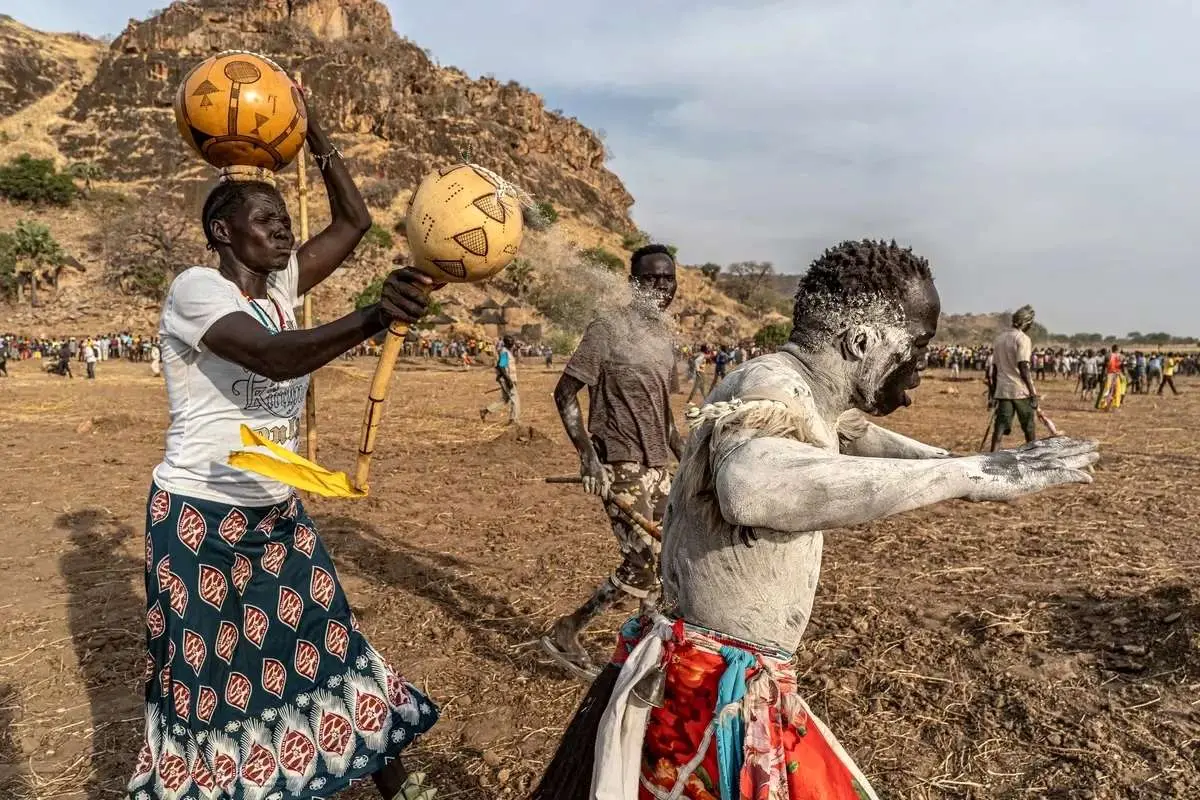 تصاویر؛ کشتی سنتی در سودان؛  نوباها می‌جنگند، نه با اسلحه