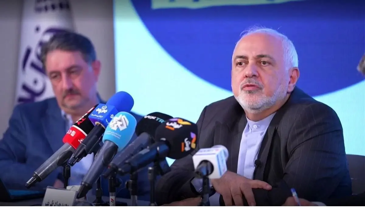 ظریف: سیاست خارجی باید بر اساس شناخت‌های واقع‌بینانه پیگیری شود